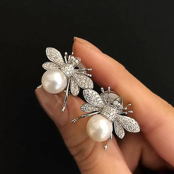 Pearl Bee Stud Earrings Cute Animal Earrings Daily Wear Women Jewelry