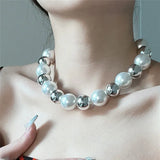 Vintage Hyperbole Pearls Necklace Collarbone Women  Jewelry