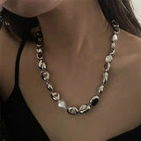 Vintage Hyperbole Pearls Necklace Collarbone Women  Jewelry