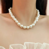 Vintage Hyperbole Pearls Necklace Collarbone Women  Jewelry