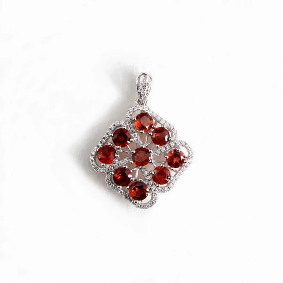 Natural Red Garnet Gemstone Pendant Silver Jewelry for Women