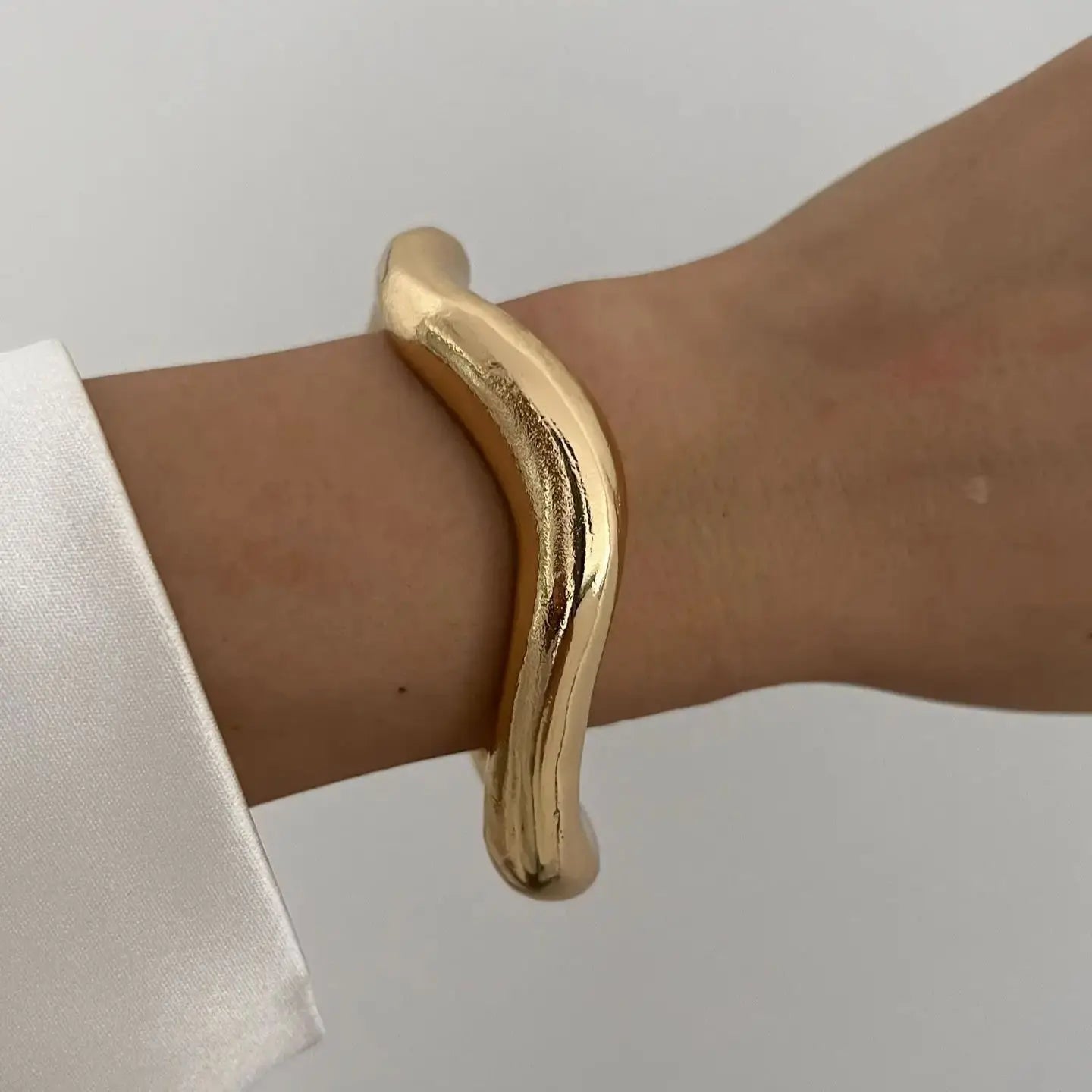 Vintage Wide Cuff Bangles Punk Gold Spring For Women Bracelets Jewelry