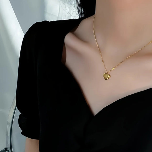 Titanium Gold Love Pendant Necklace Women Party Jewelry Christmas Jewelry - Gemstone Gold