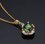 Vintage Bohemian Green Pendant Necklace Rhinestone Inlaid Jewelry