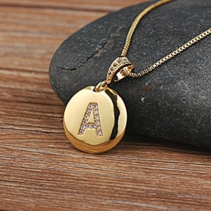 girls-initial-letter-gold-necklace-gemstone-pendant-customized-jewelry